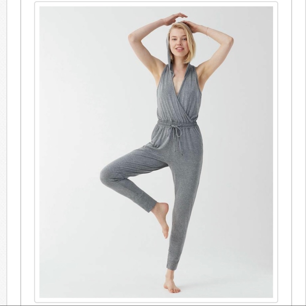 NWT Splendid Jumpsuit Marled Grey Size Small - Picture 2 of 10